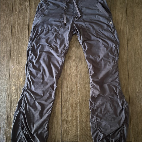 Lululemon Unlined Dance Studio II pant gray size 8 - Picture 2 of 12